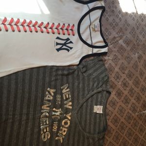 2 Yankee tops